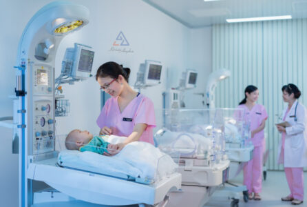Nhiều trường Đại học trên cả nước đang đào tạo ngành Hộ sinh với chương trình học bài bản, đáp ứng nhu cầu nhân lực chất lượng cao của ngành Y tế